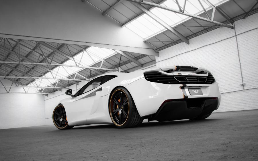  McLaren MP4-12C Toxic Evil by Wheelsandmore 2012 года  (фото 2 из 6)